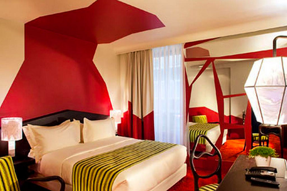 فندق كريستال تشامباليزيه