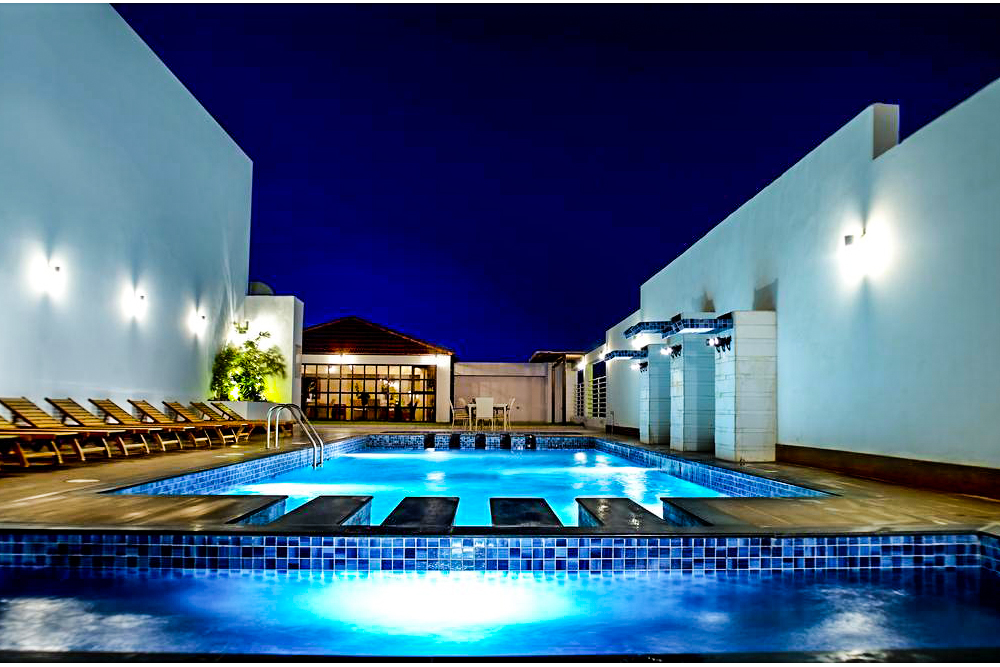 أجنحة وسبا هاني