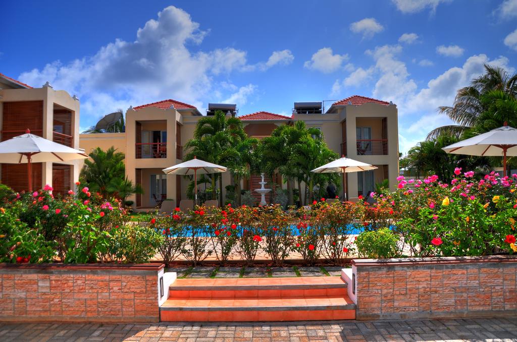 لا بوينت فيلاز