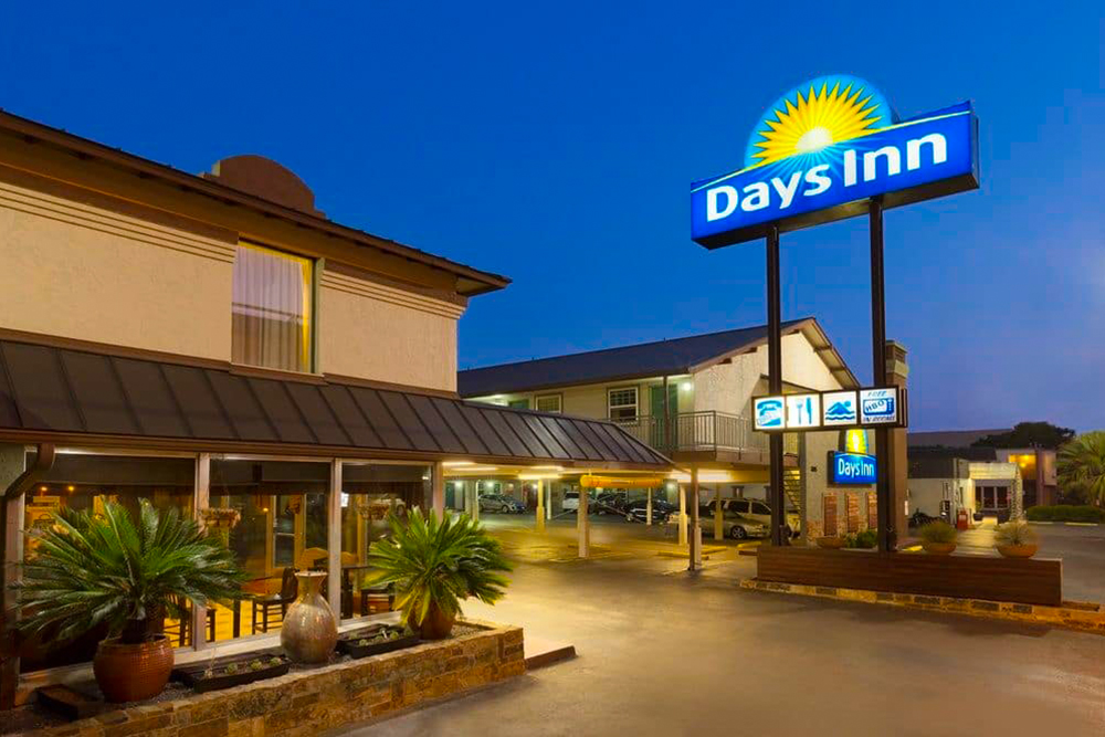 دايز إن اوستين / يونيفارسيتي / داون تاون 