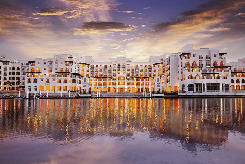 إيسترن مانغروفيس سويتس باي جنة