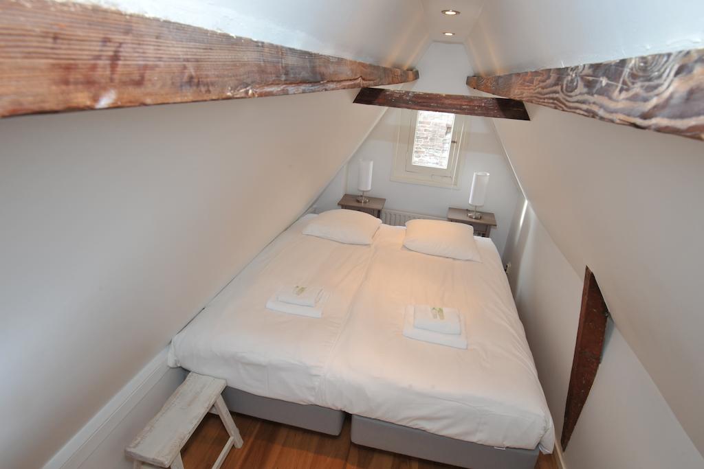 أنغيل كانال هاوس