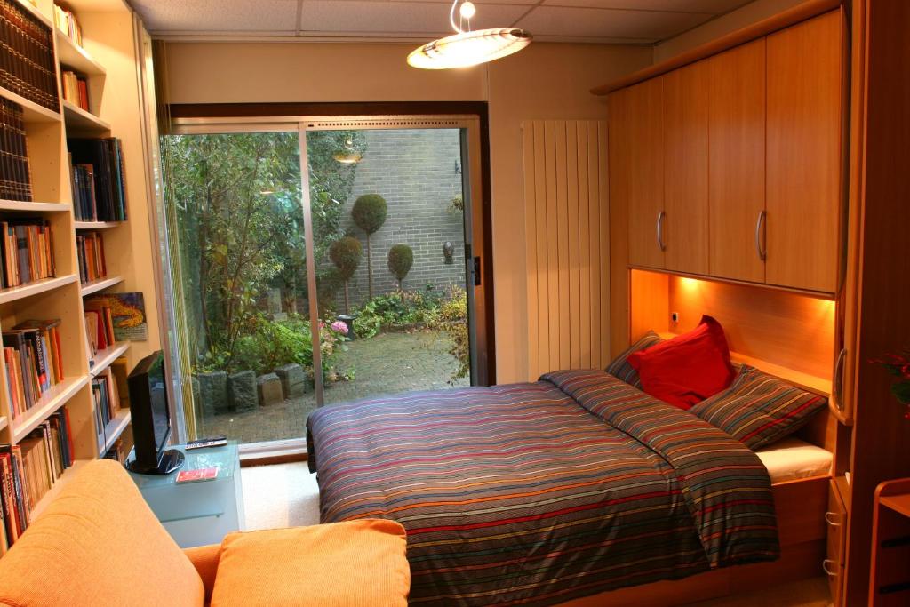 مبيت و إفطار ابوسترفي