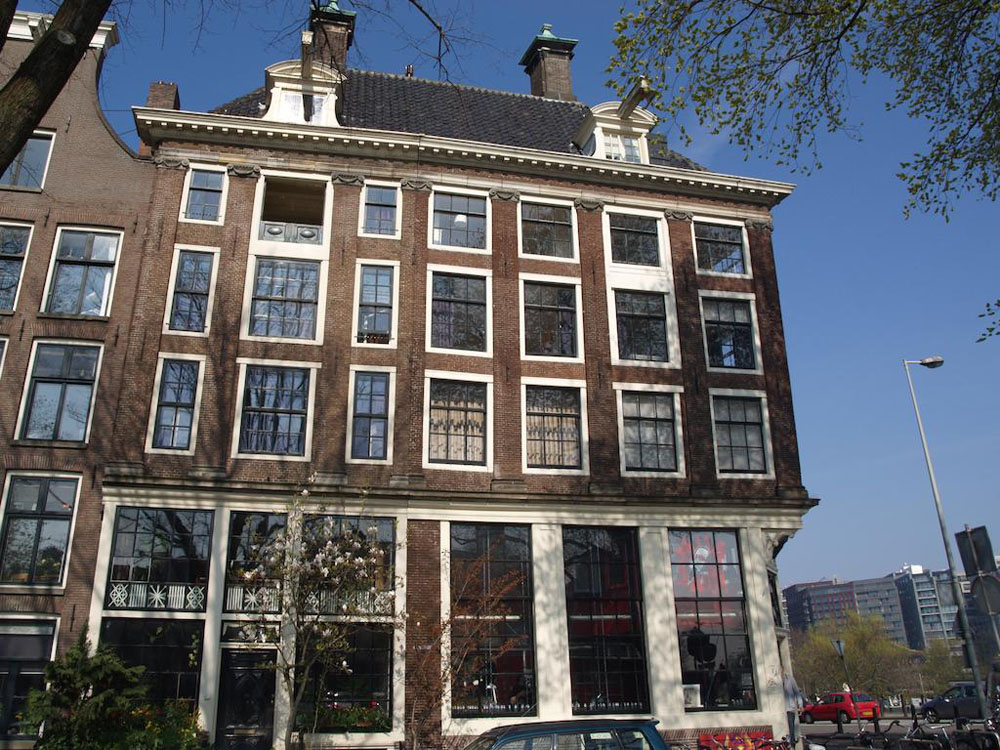 مبيت وإفطار دي باروني