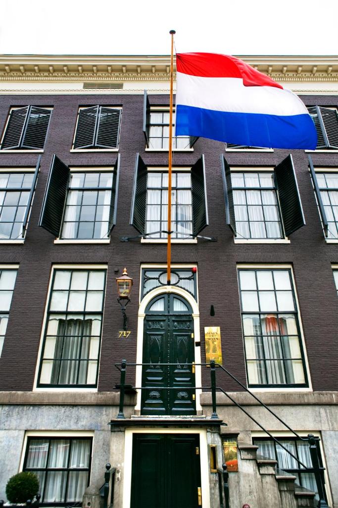 فندق سيفين أون سيفين