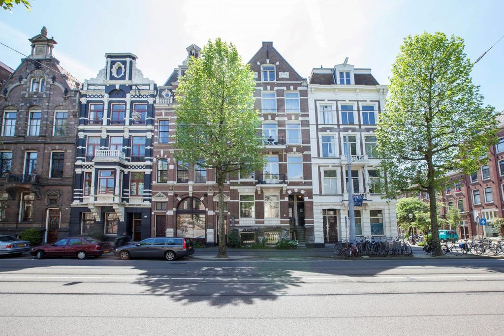 Artis Aquarium Apartment