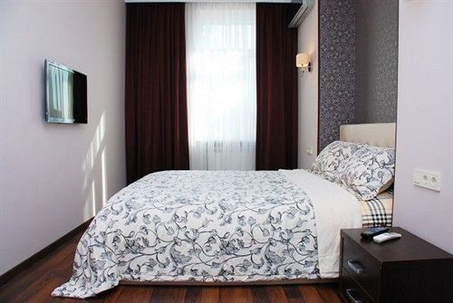 أجنحة خريشاتيك بيزنيس