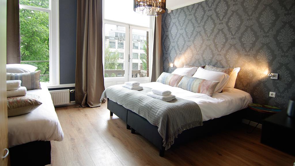 Flower Market Hotel Amsterdam