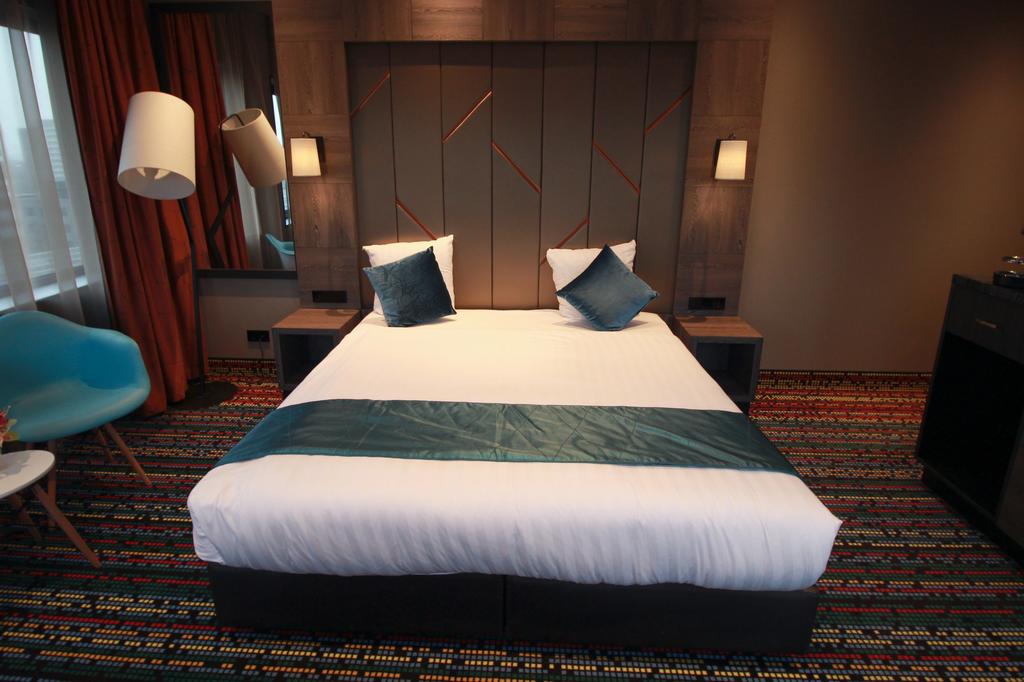 فندق بست ويسترن بريمير كوتور