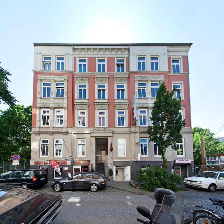 فندق سيجنيتشر كونيجشوف هامبورج إنشتادت