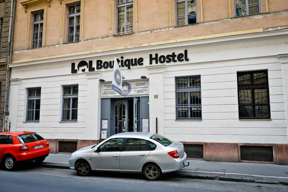 بيت شباب لول بوتيك سيتي سنتر