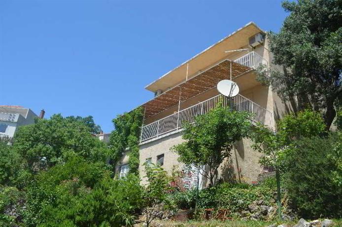 شقق مارتيفا