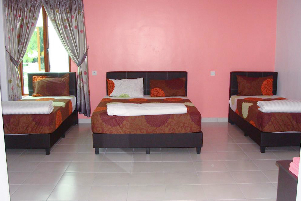 وايت هاوس هومستاي