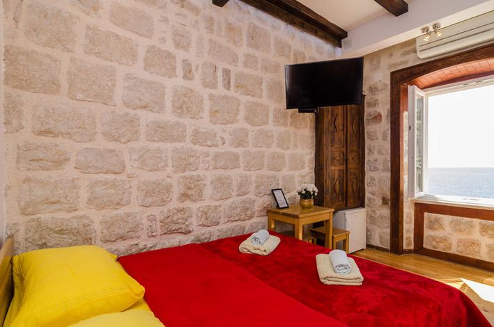 إديز سي فيو رومز اولد تاون