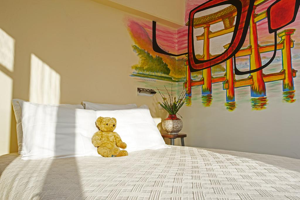 بنسيون هوملاند