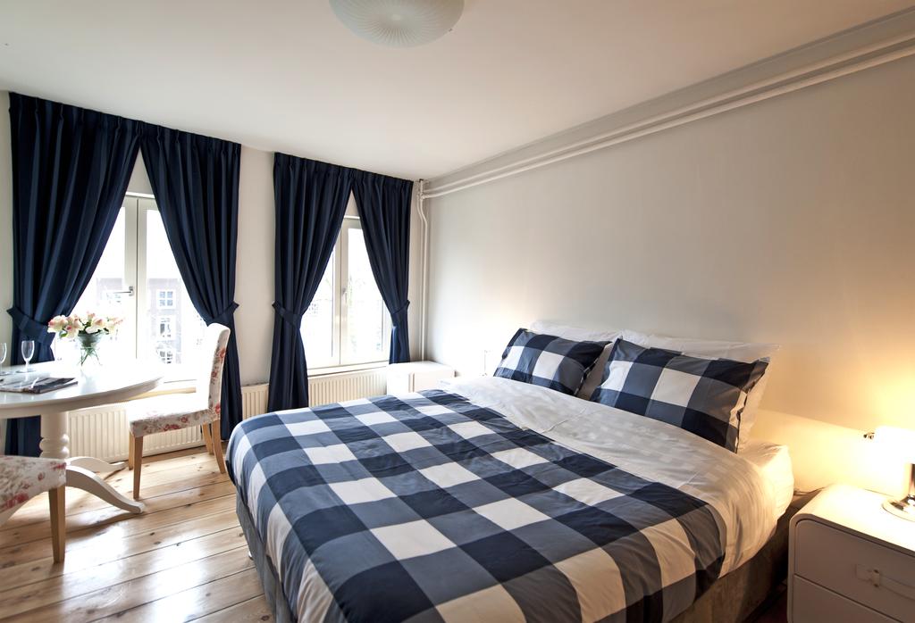 بيت ضيافة كانال سينس 1657