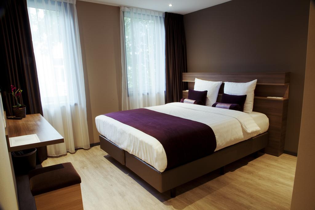 flyin.com