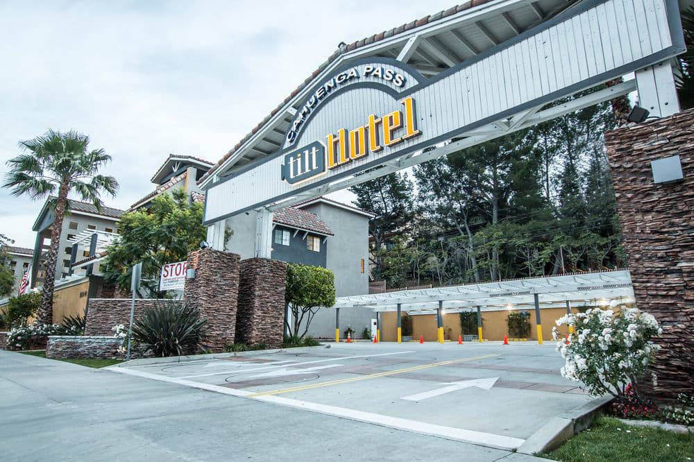 فندق  تيلت يونيفرسال/هوليوود، أن أسند هوتل كولكشن