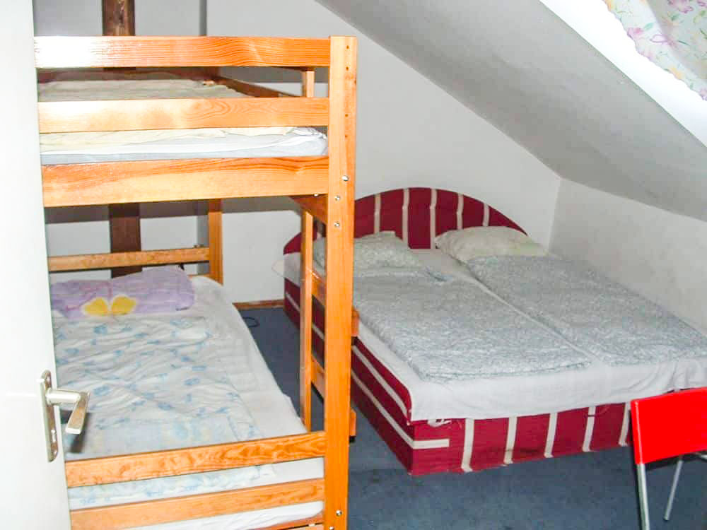 بيت شباب أميجا 