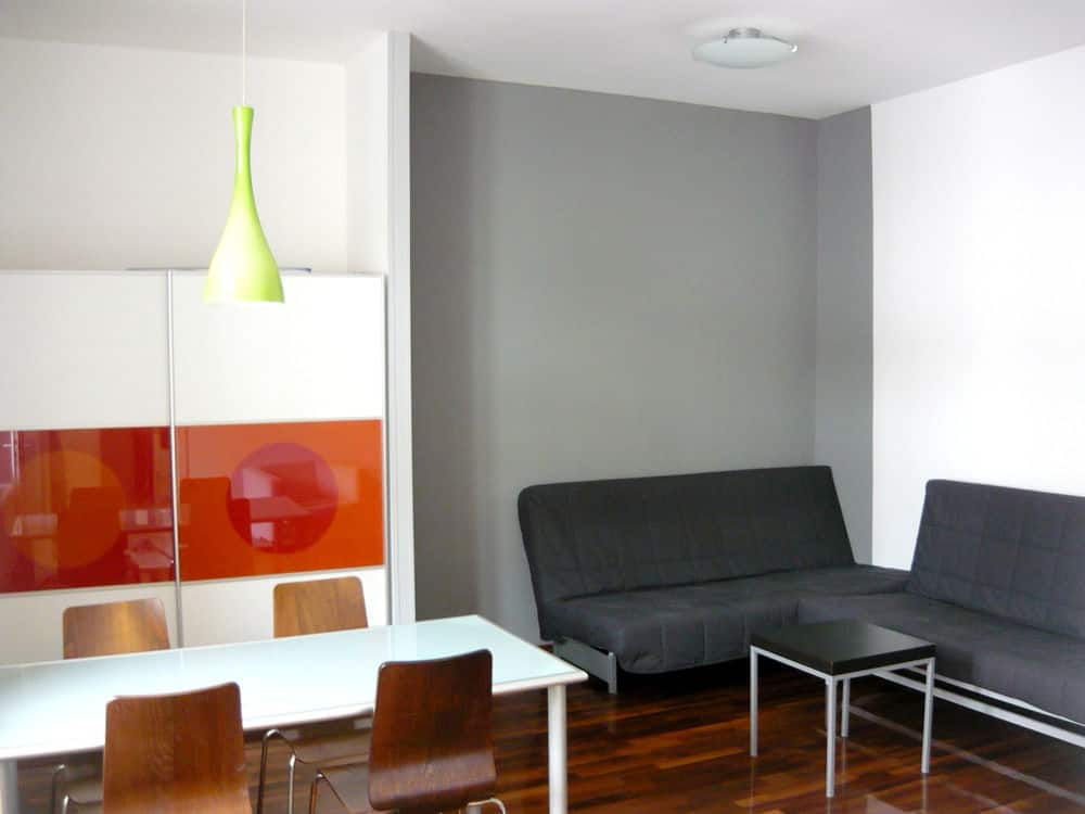 شقق بي إي تي