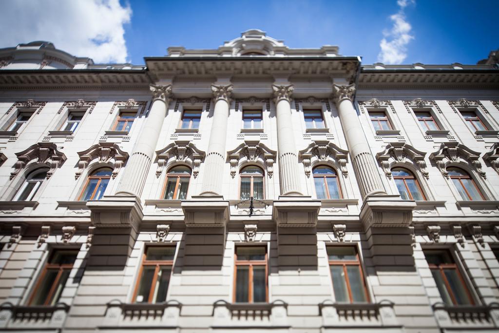 سبلينديد ريسيدنس