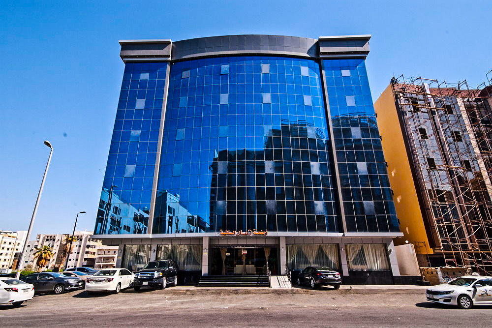 أجنحة ديار السكنية