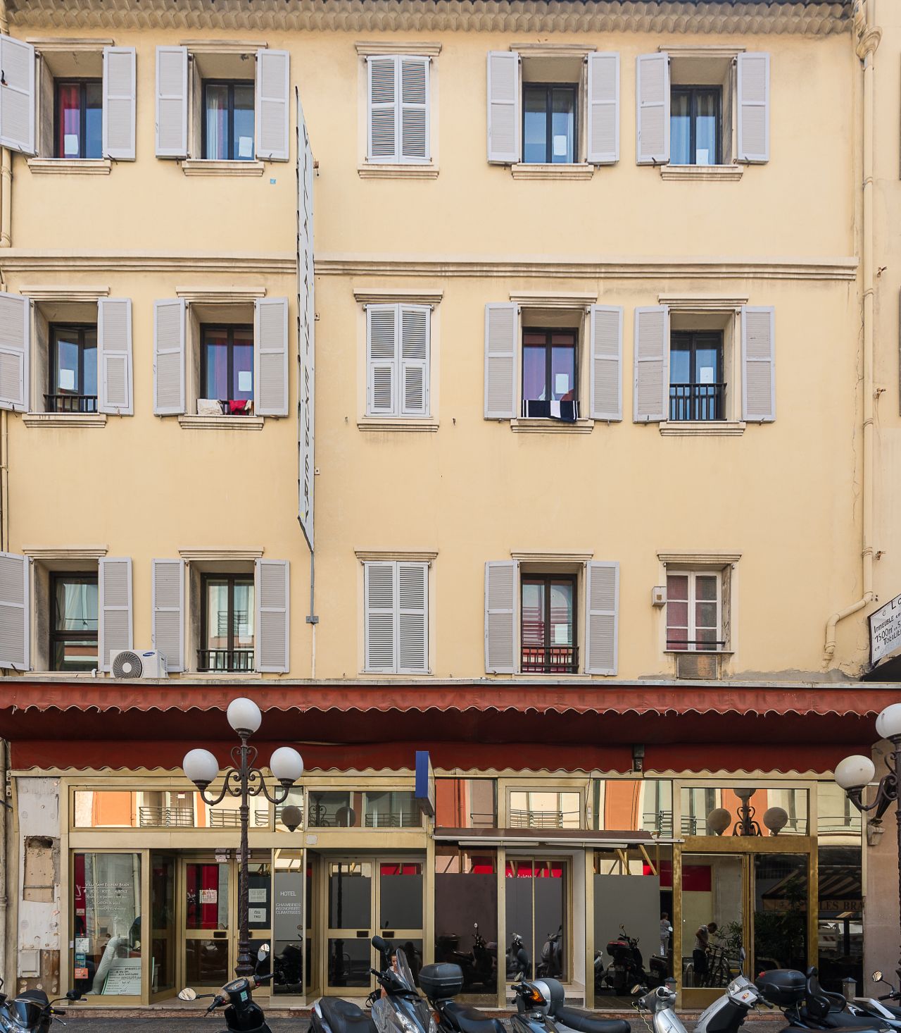 بيت شباب فيلا سان إكسوبيري بيتش