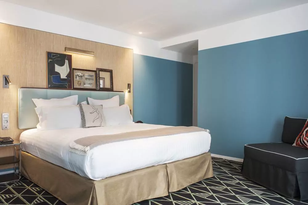 فندق إيفل بلوميت