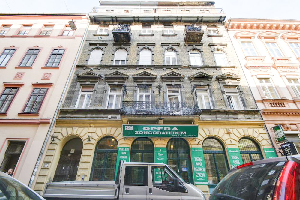 بودابست أوبرا مينيهوتل