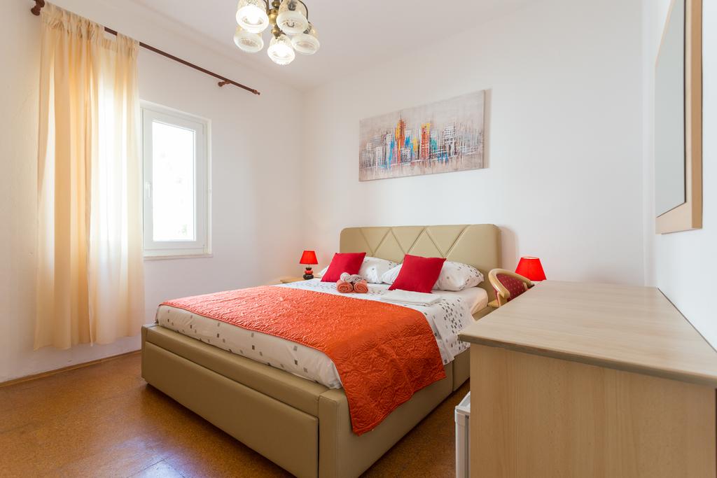 شقق أند غرف أمبيريجال