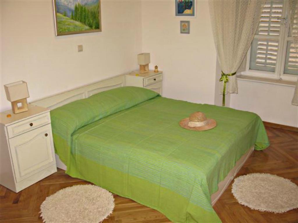 Apartment Adriana Flora