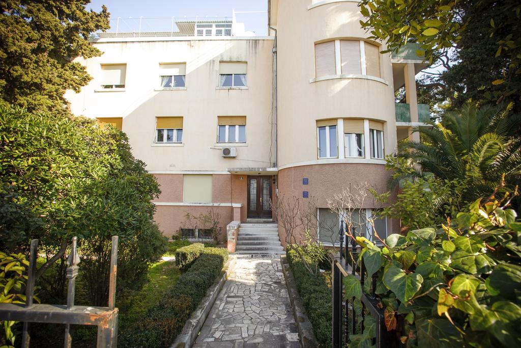 شقق كورافيك