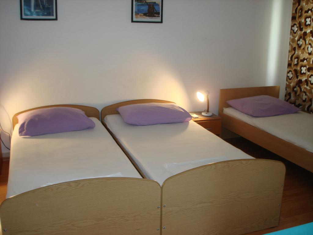 فيرول سنتر رومز