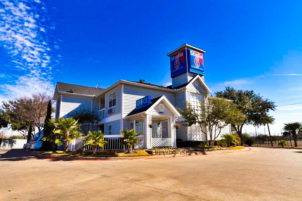 Studio 6 Dallas-Garland / Northeast