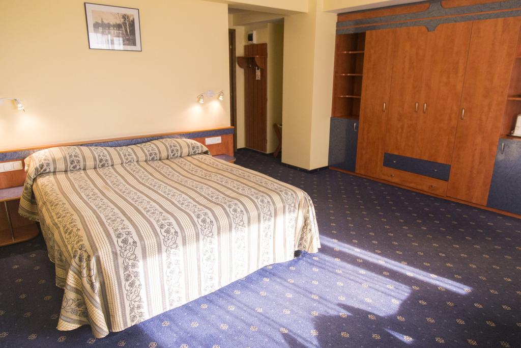 فندق كارو بارك 