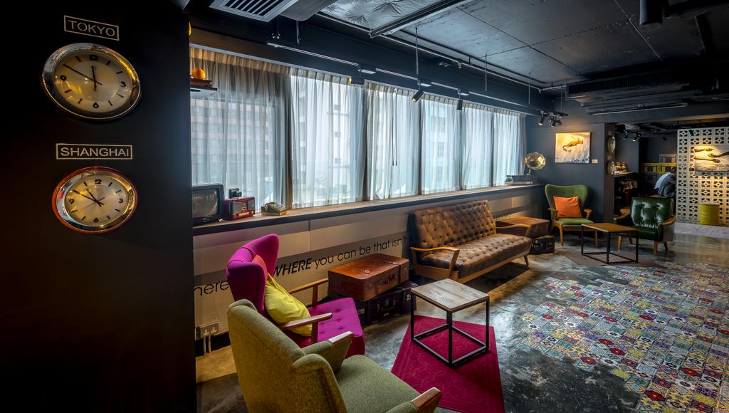 أتتيود أون جرانفيل