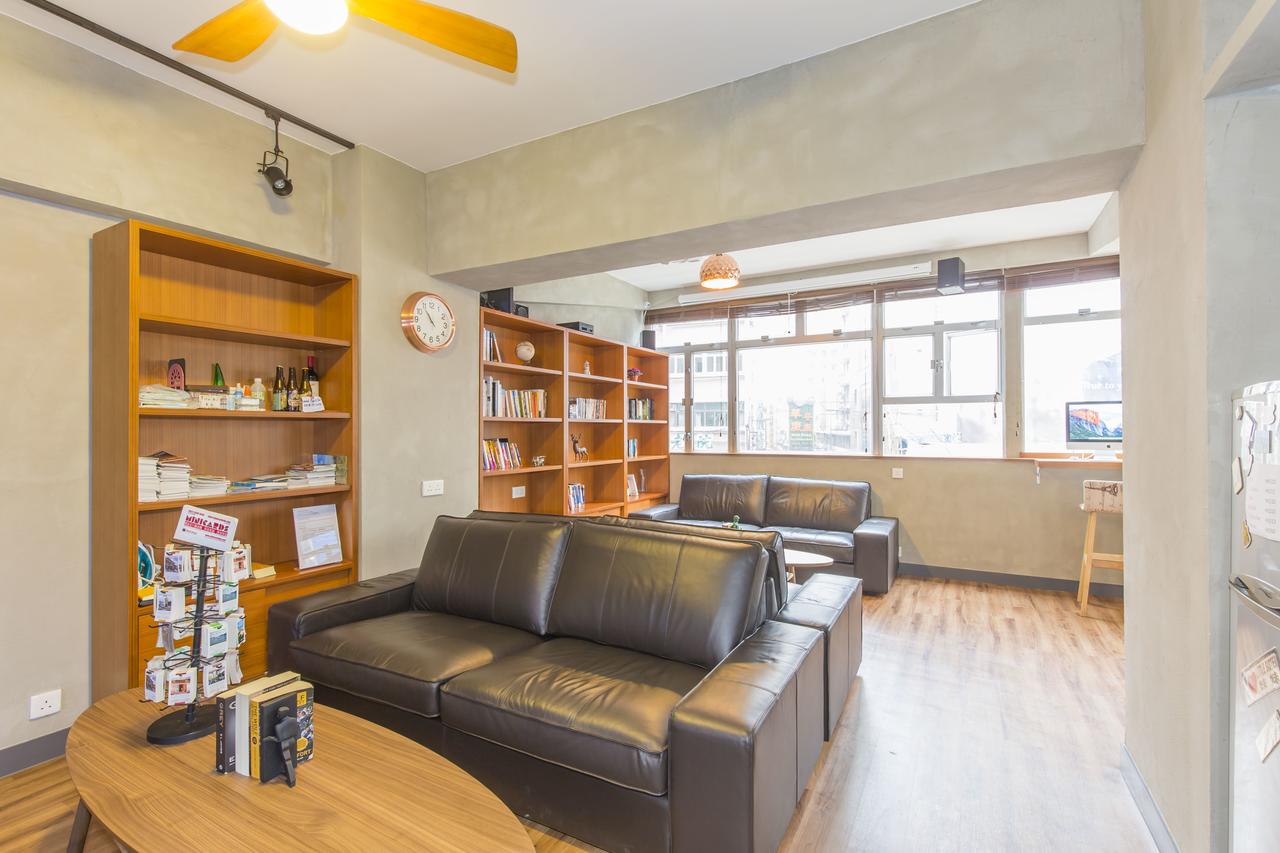 تشيك إن إتش.كيه