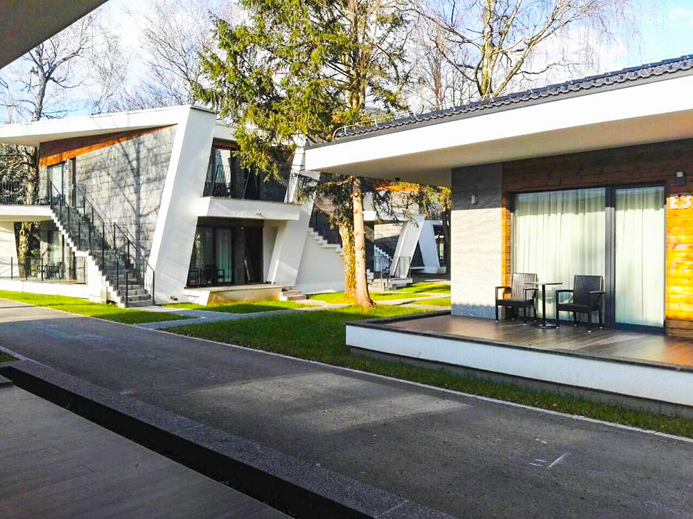 فيلا وشقق اوازا 