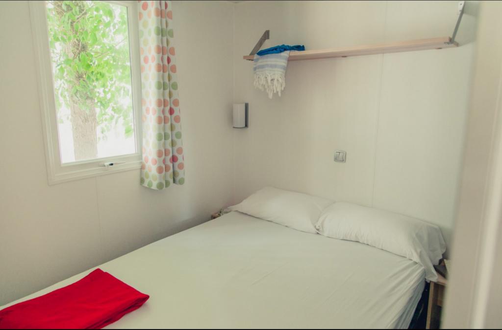 كامبينج سينيا كابالو دي مار