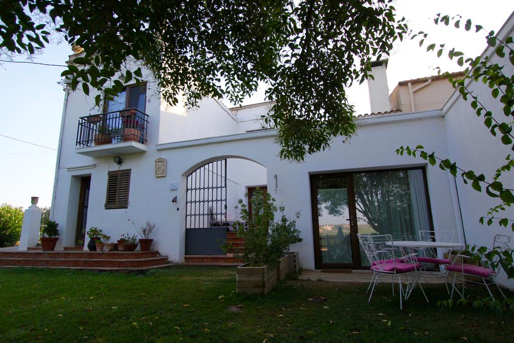 مبيت وافطار واين آند كوكينج بينيديس