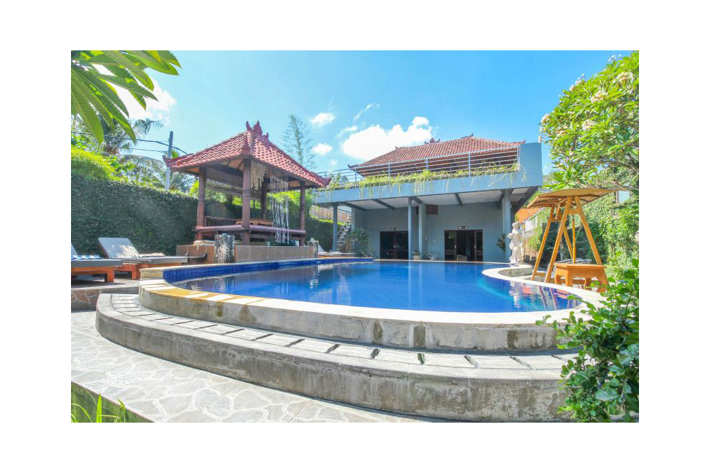 آري سيمنياك كيروبوكان دروبادي 29 بالي