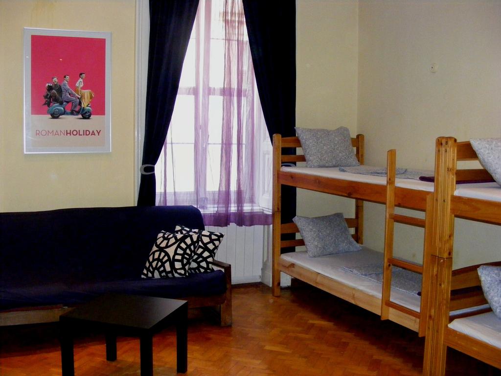 مبيت شباب اليفنث اور سينما 