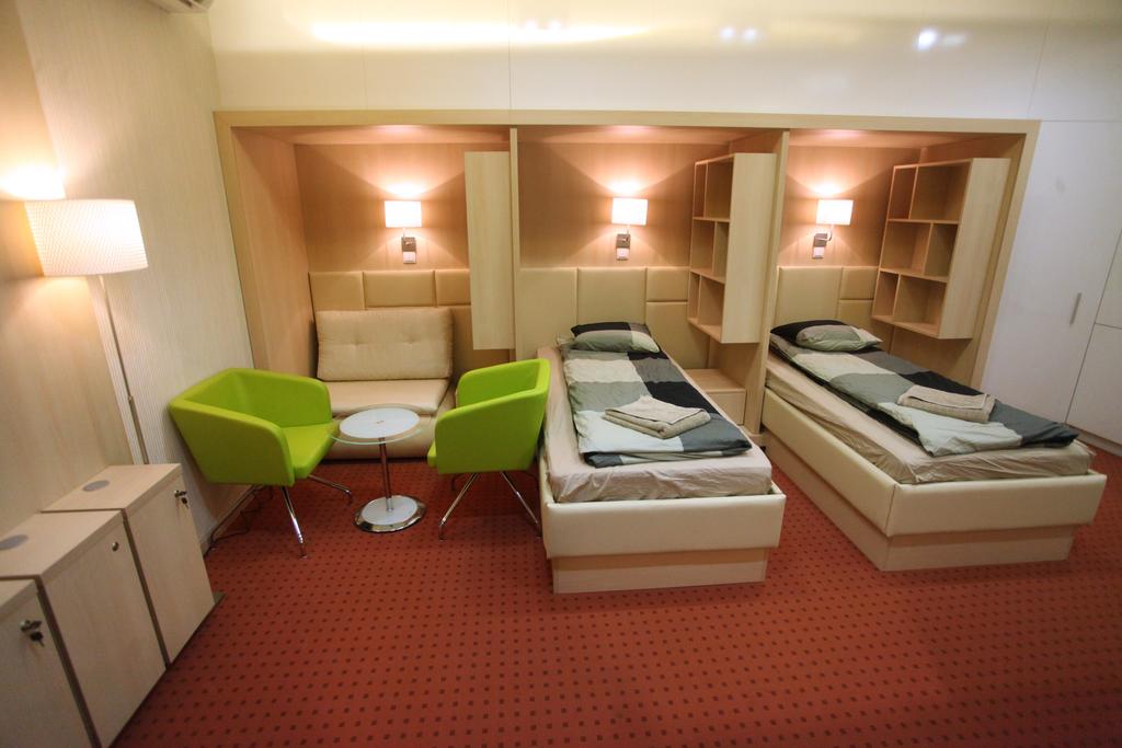 شقة دي فايف ماريك جوزيف