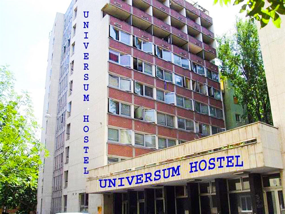  بيت شباب يونيفيرسوم