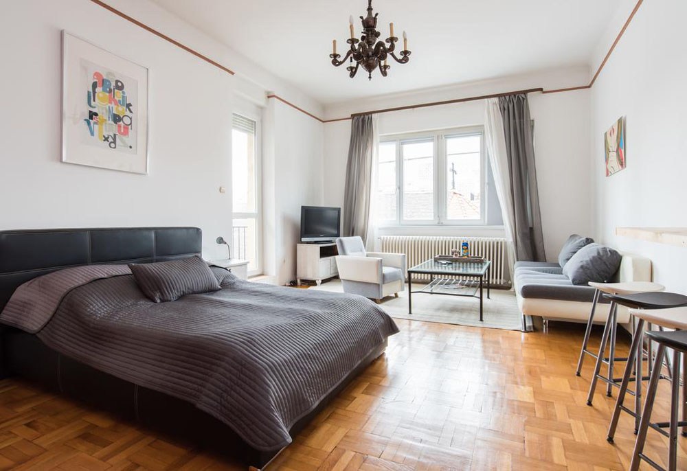  يو جينيرشين داون تاون 