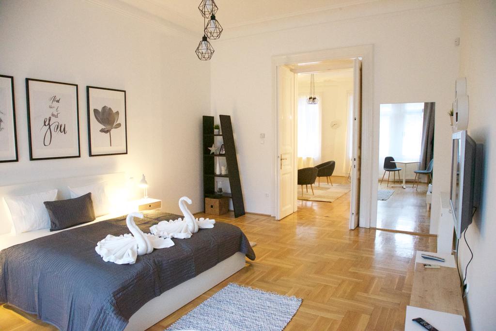 شقة فايف سيزون