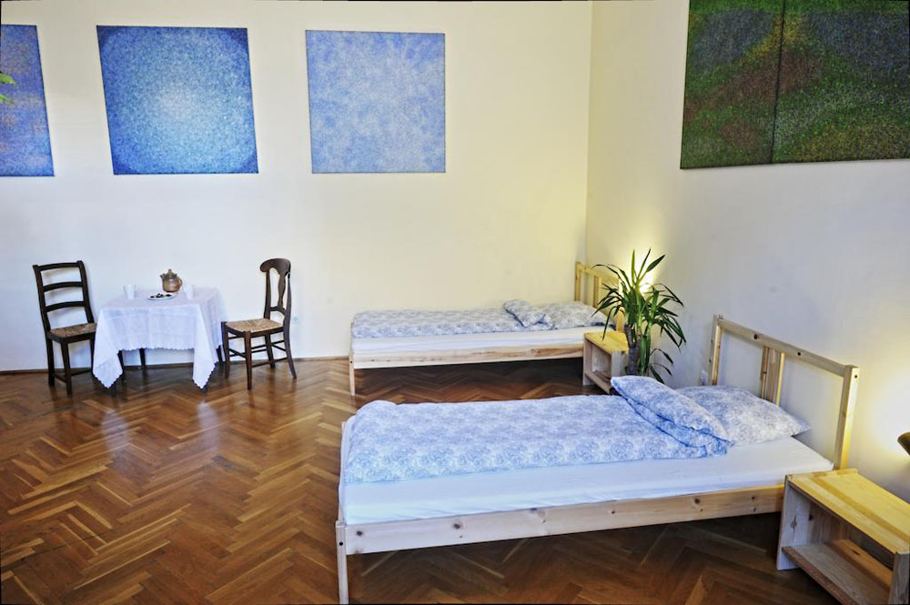 بيت شباب زسوفيس هاوس