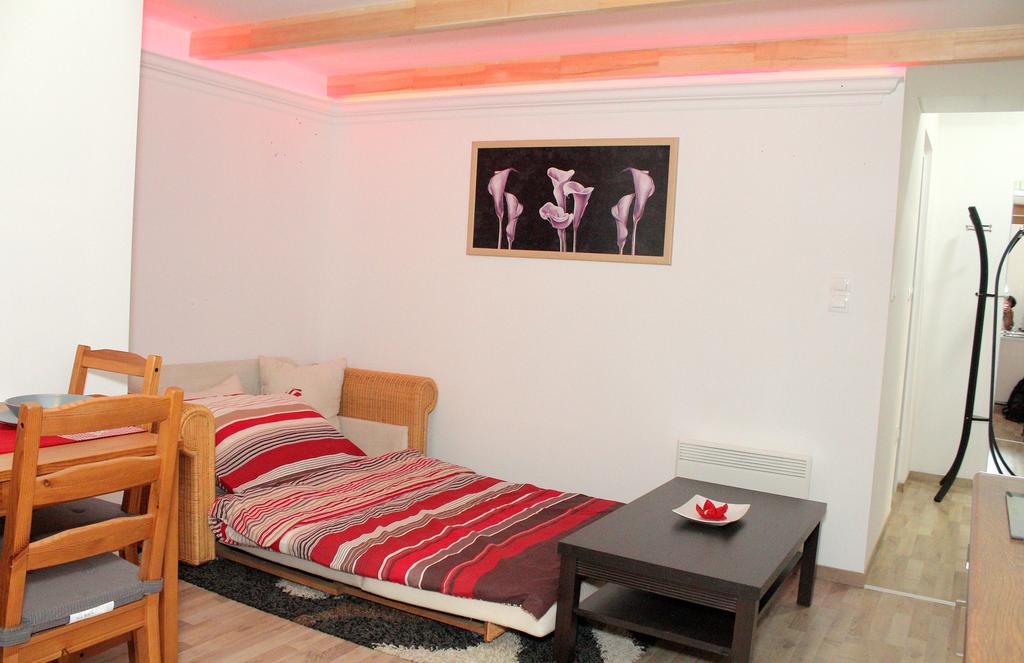 شقق هونيادي تير