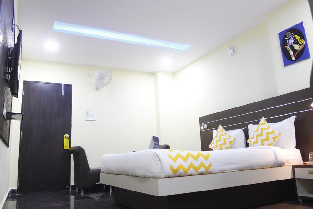 فندق فاب كيه آر إس نيست جاتشي