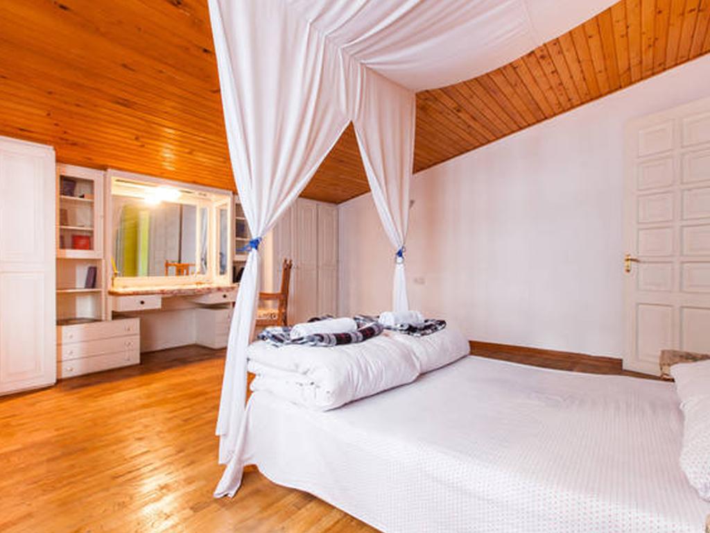 Dvizh Hostel Eli Spali